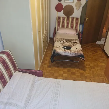 Ampio Nel Centro Storico Di Apartment *